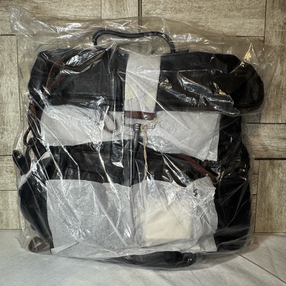 Free People Brigade Leather Backpack Black NWT One Size - Picture 4 of 8